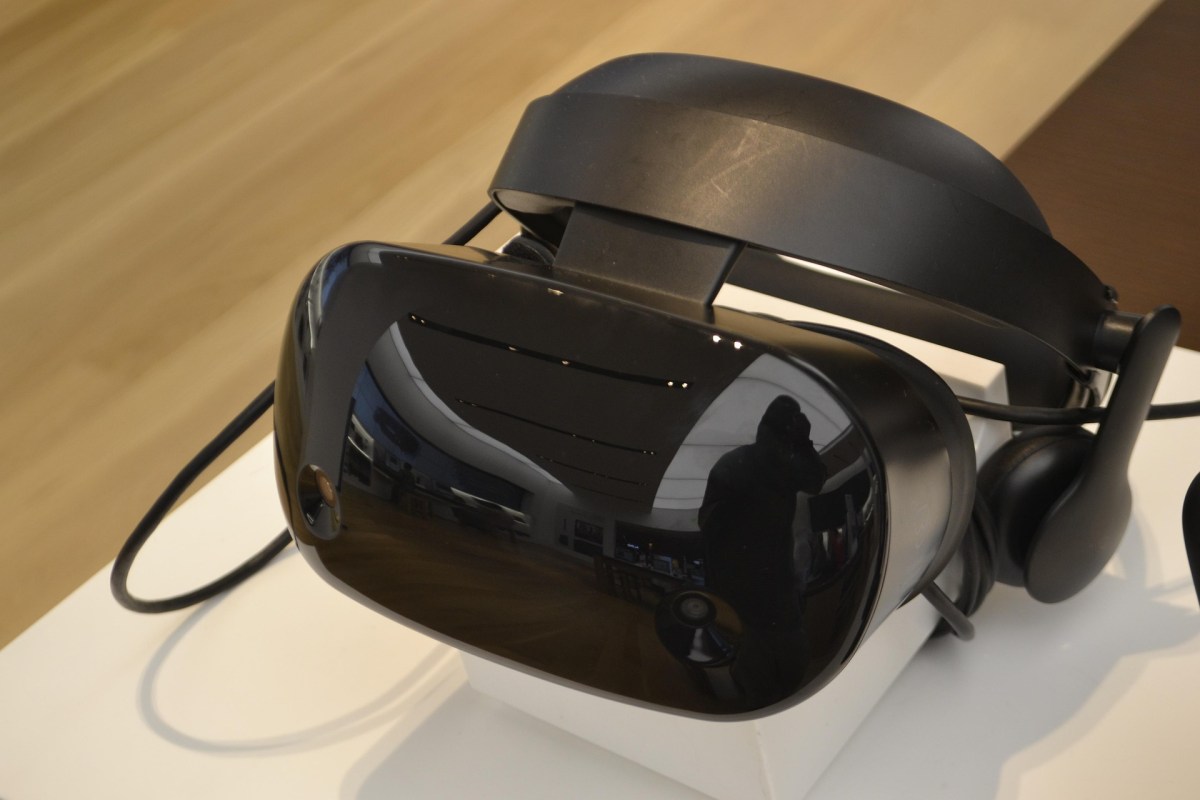 Inside the VR Headsets Being Trialled in a Sussex Dementia Care Setting
